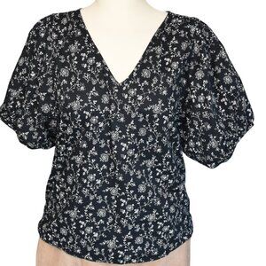 Madewell Whimsy Floral Top Black White V Neck 100% Cotton  Size Small
